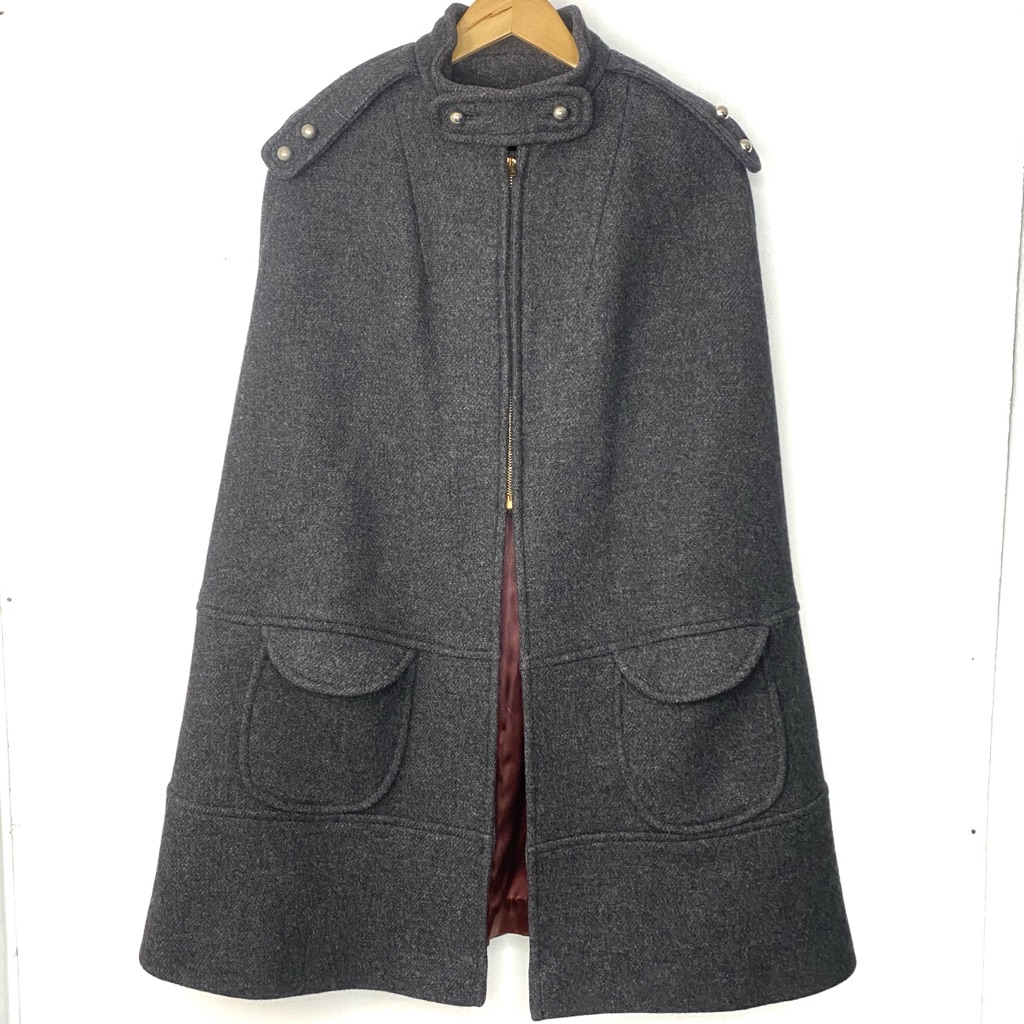 Vintage 60s Women’s Gray Wool Cape Cloak Coat Shoulder Epaulets Talon Zipper Os